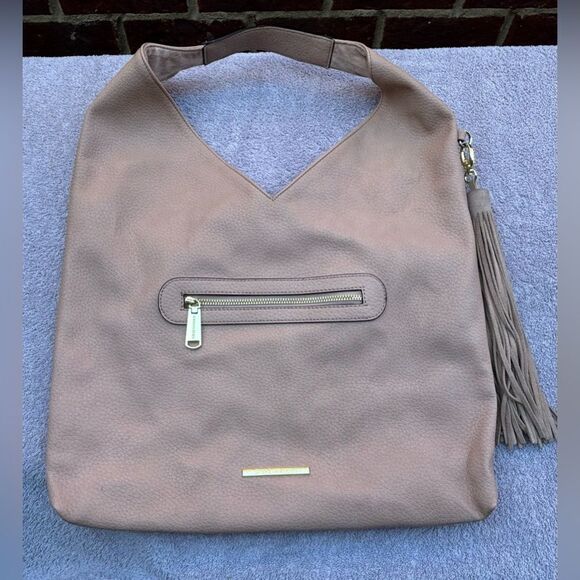 Steve Madden Women’s Studded Hobo Handbag, Tan, Excellent Condition - Picture 5 of 7